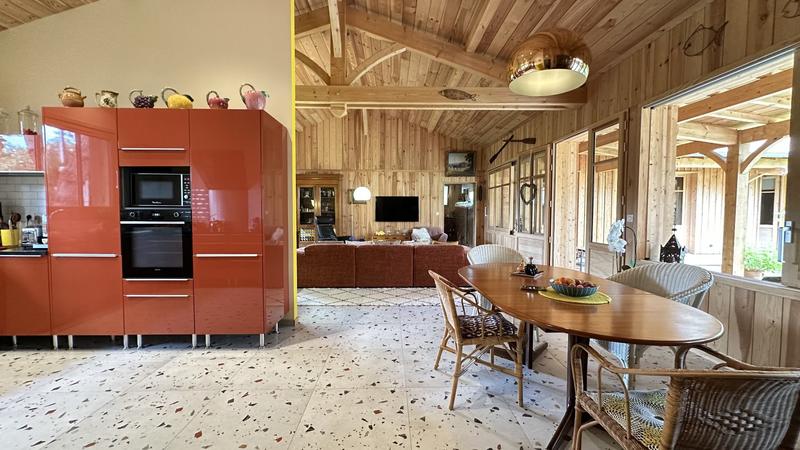 Maison de bois - 165 m² - 4 pièces