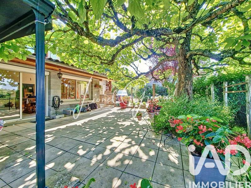 Maison - 147 m² - 8 pièces