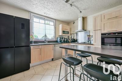 Maison - 148 m² - 5 pièces