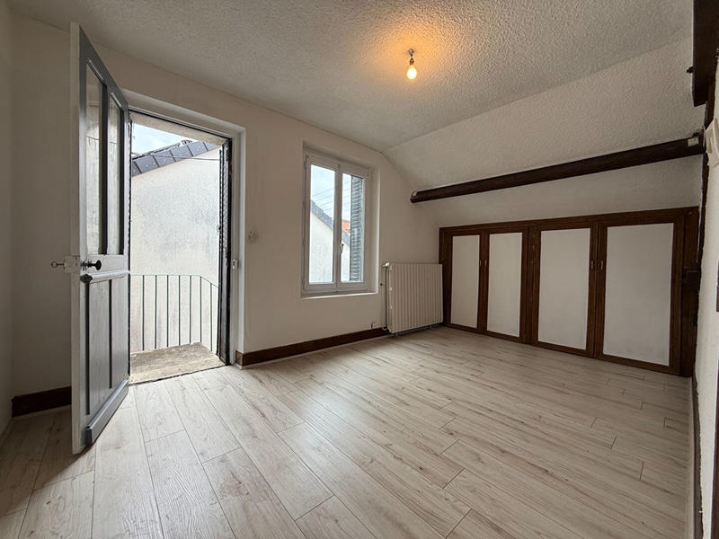 Maison - 150 m² - 7 pièces