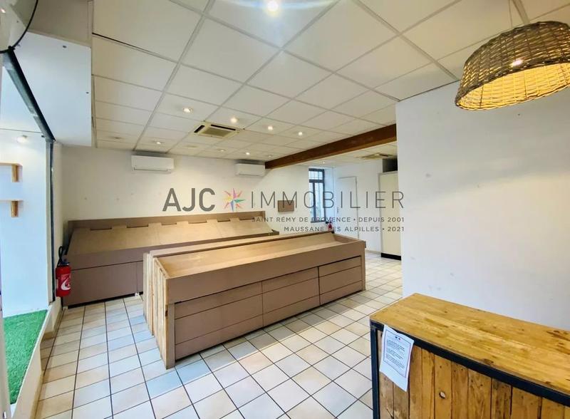 Local commercial - 42 m² - 1 pièce