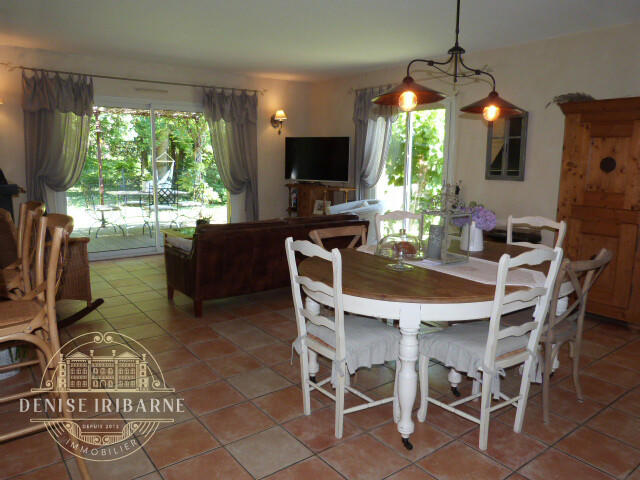 Maison - 111 m² - 5 pièces