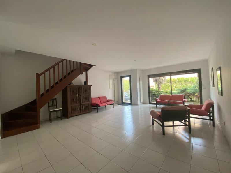 Maison - 126 m² - 6 pièces