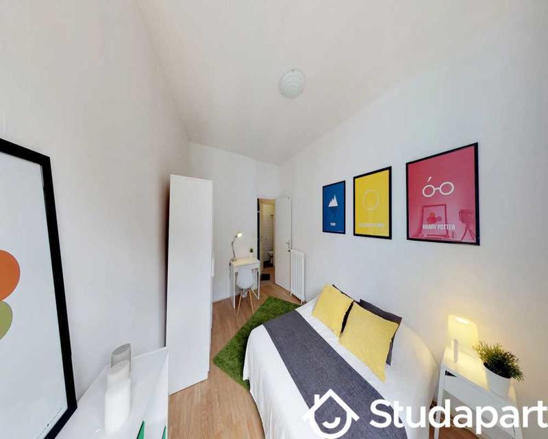 Chambre - 60 m² - 1 pièce