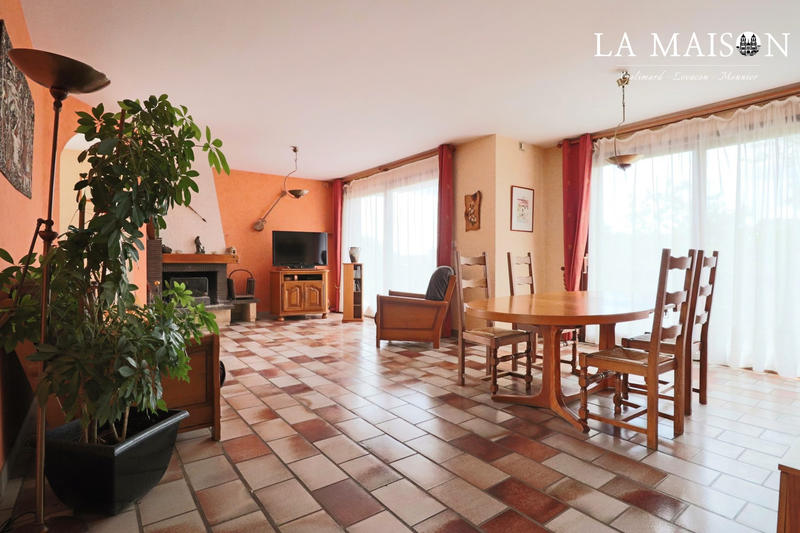 Maison - 124 m² - 7 pièces