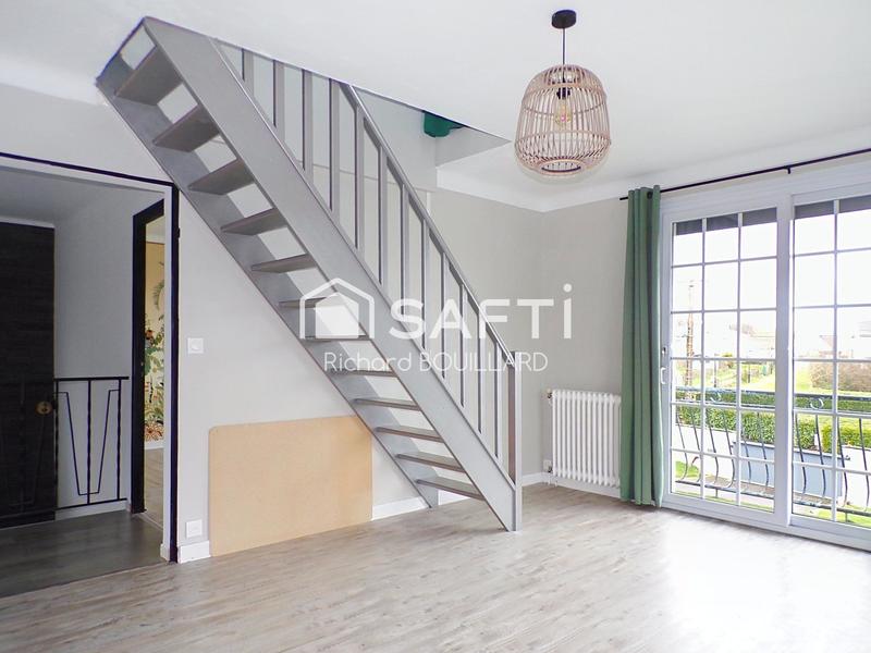 Maison - 172 m² - 9 pièces