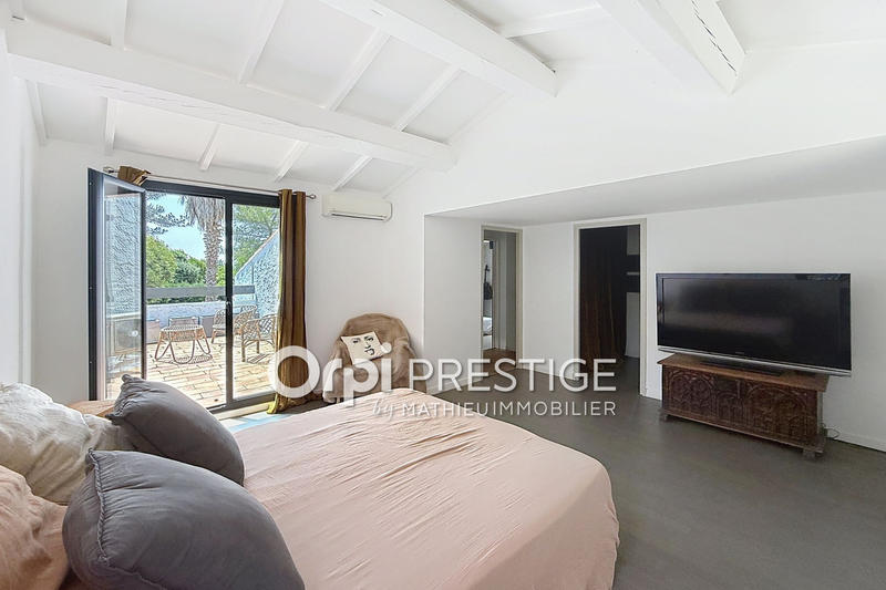 Maison - 170 m² - 6 pièces