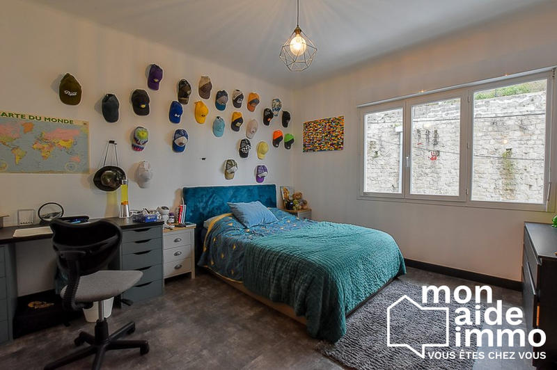 Maison - 183 m² - 6 pièces