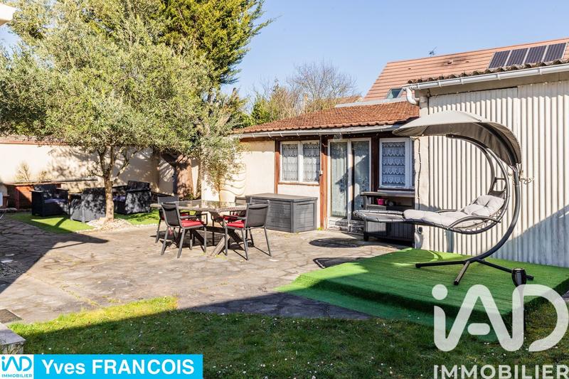 Maison - 98 m² - 5 pièces