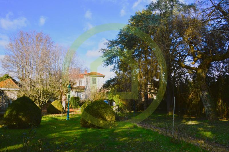 Maison bourgeoise - 194 m² - 7 pièces