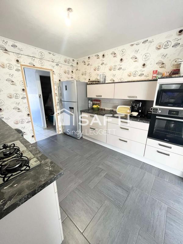 Maison - 122 m² - 7 pièces