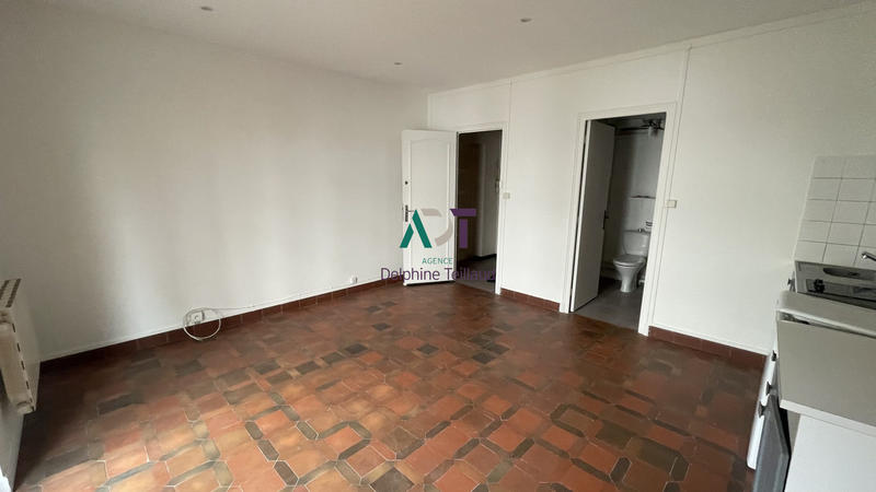 Maison - 246 m² - 8 pièces