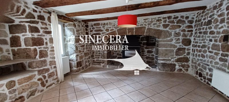 Maison - 240 m² - 7 pièces