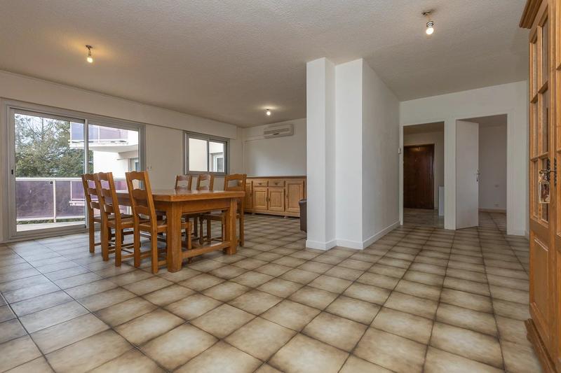 Appartement - 115 m² - 5 pièces