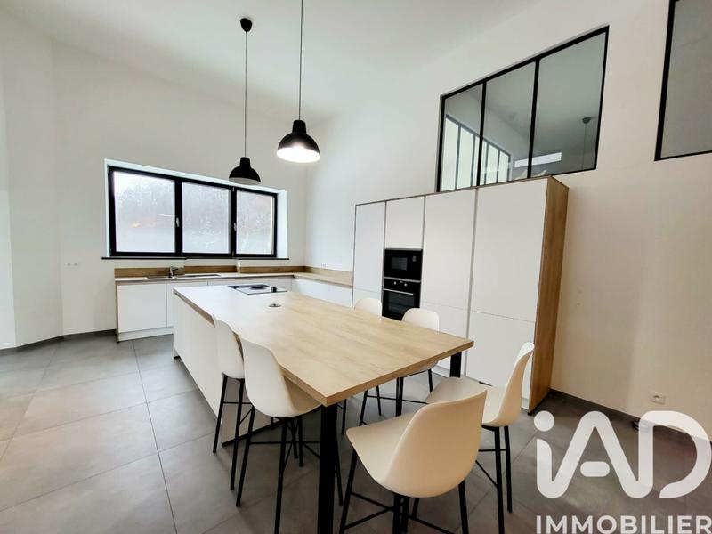 Appartement - 185 m² - 4 pièces