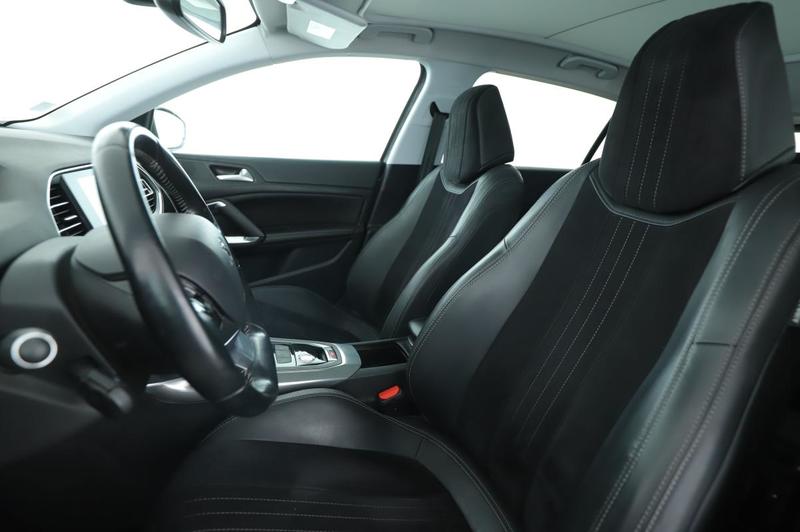 Peugeot 308 1.6 Blue-HDi Feline Eat6 120 ch