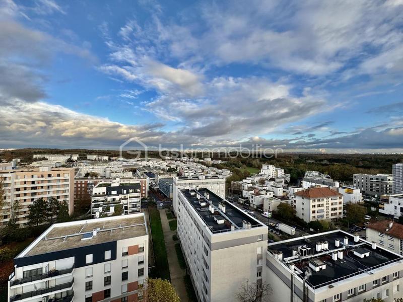 Appartement - 111 m² - 4 pièces