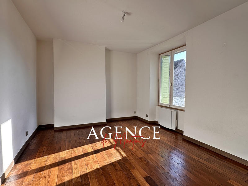 Maison - 171 m² - 8 pièces