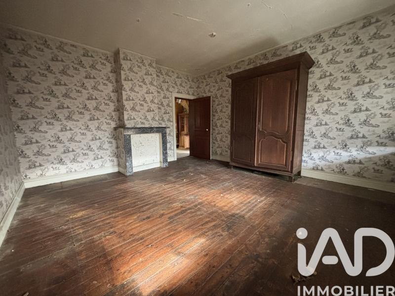 Maison - 180 m² - 7 pièces