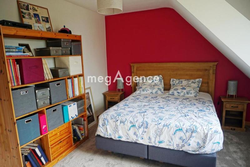 Maison traditionnelle - 149 m² - 7 pièces