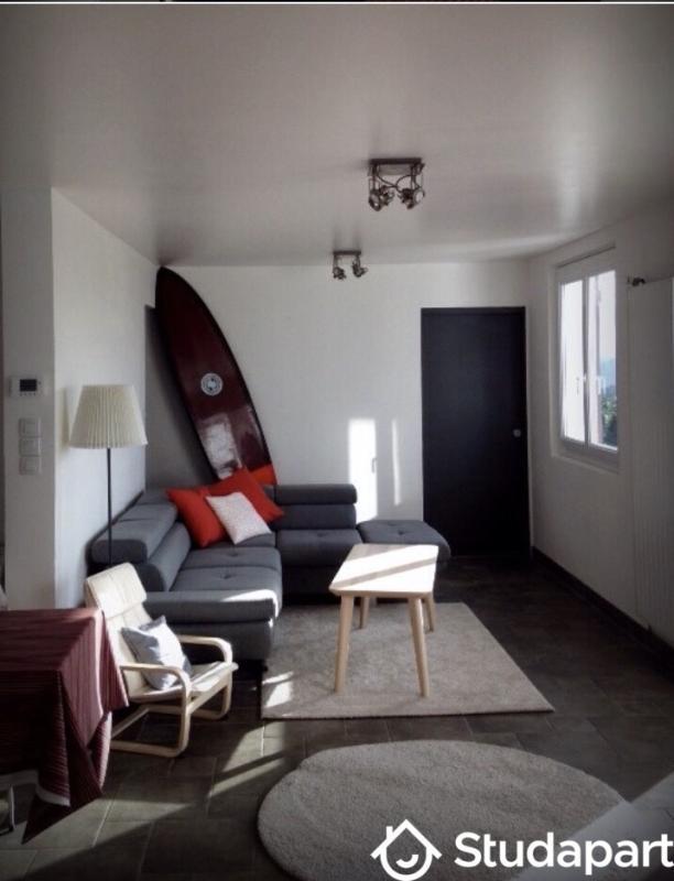 Chambre - 1 m² - 1 pièce