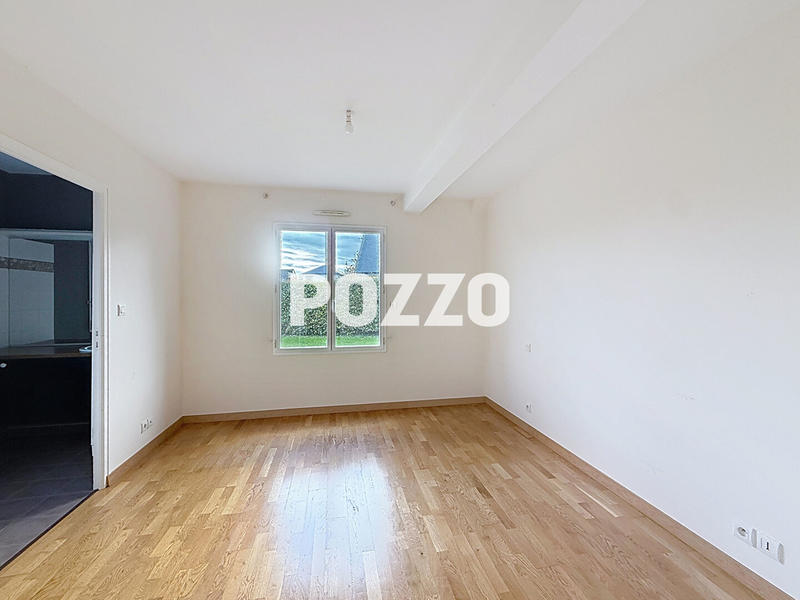 Maison - 200 m² - 7 pièces