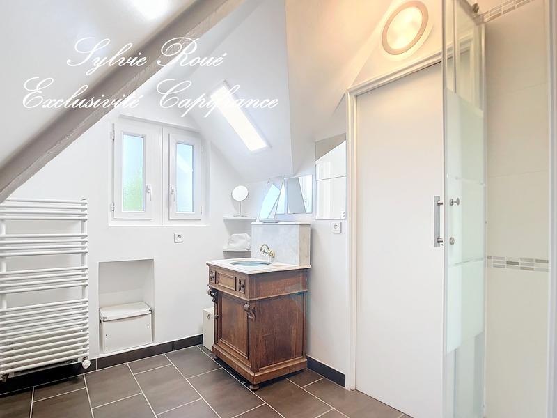 Maison bourgeoise - 190 m² - 7 pièces