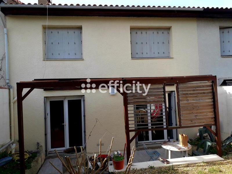 Maison - 87 m² - 5 pièces