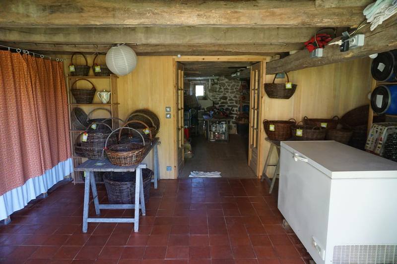 Propriété - 176 m² - 6 pièces