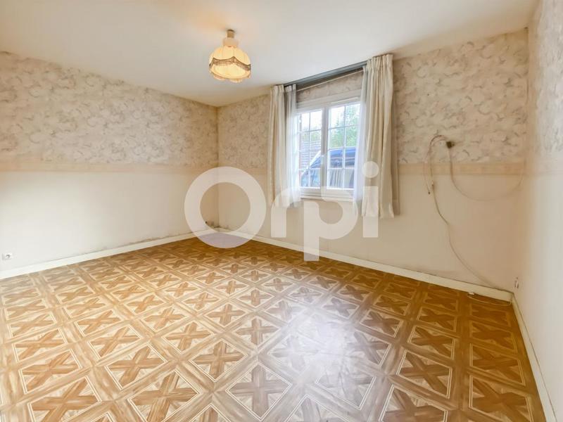 Maison - 98 m² - 5 pièces