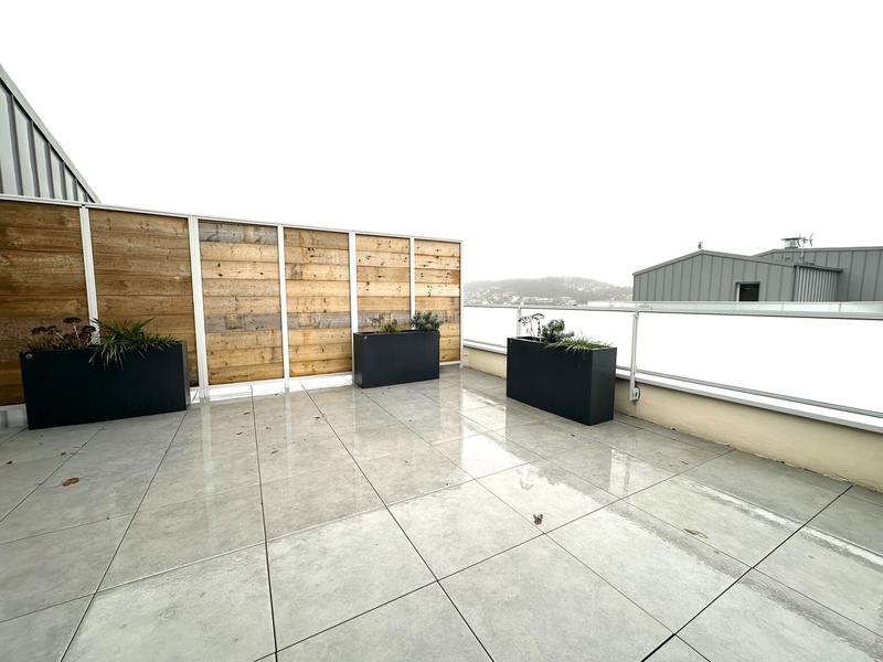 Appartement - 106 m² - 4 pièces