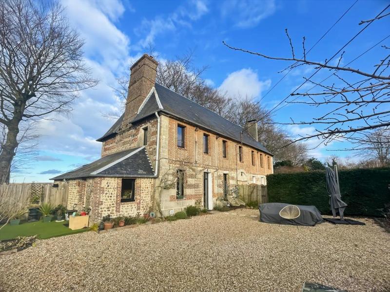 Maison - 135 m² - 5 pièces