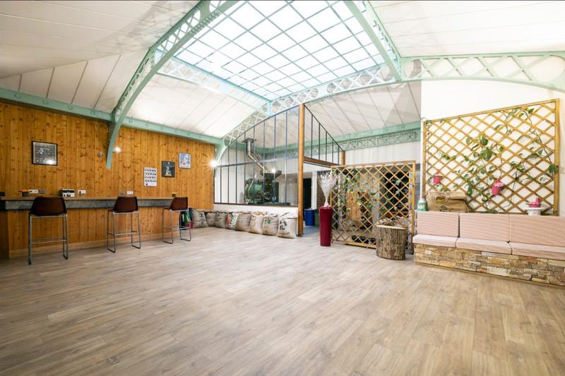 Local commercial - 310 m²