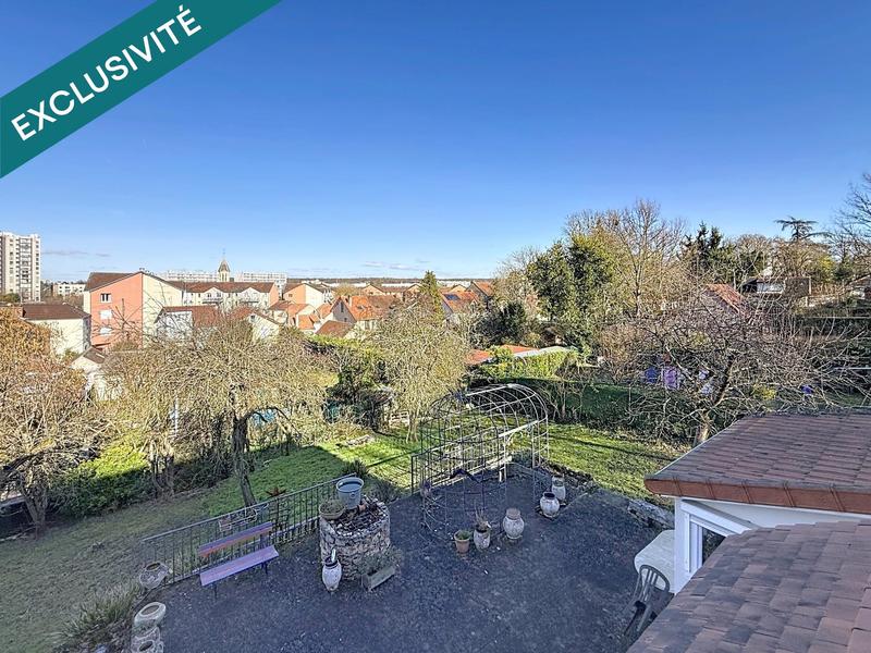 Maison - 141 m² - 6 pièces