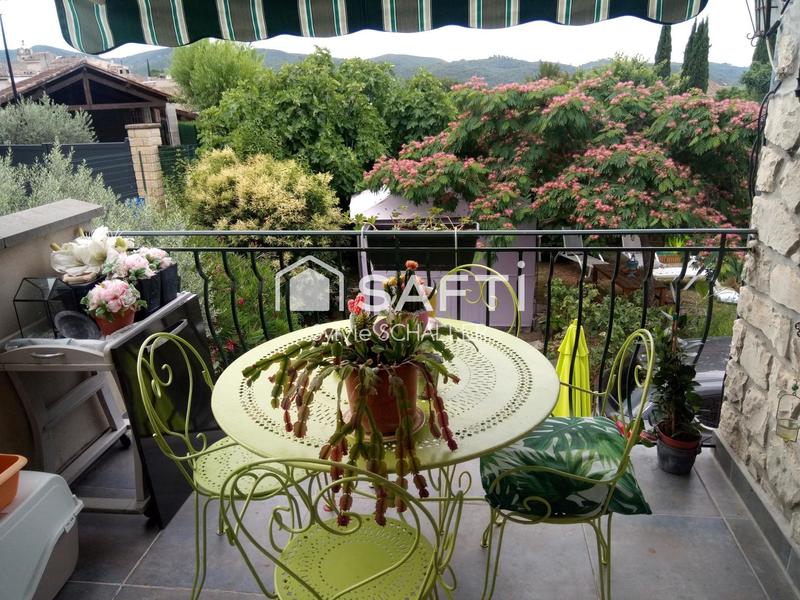 Maison - 196 m² - 5 pièces