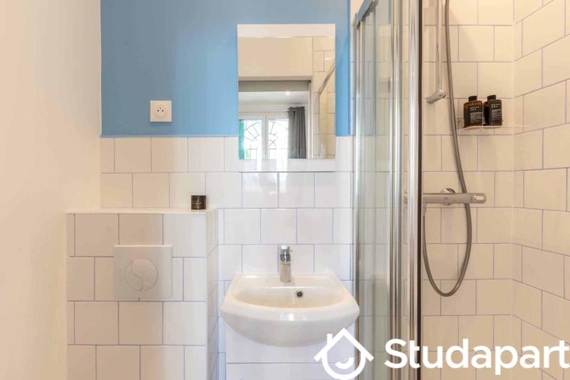 Chambre - 14 m² - 1 pièce