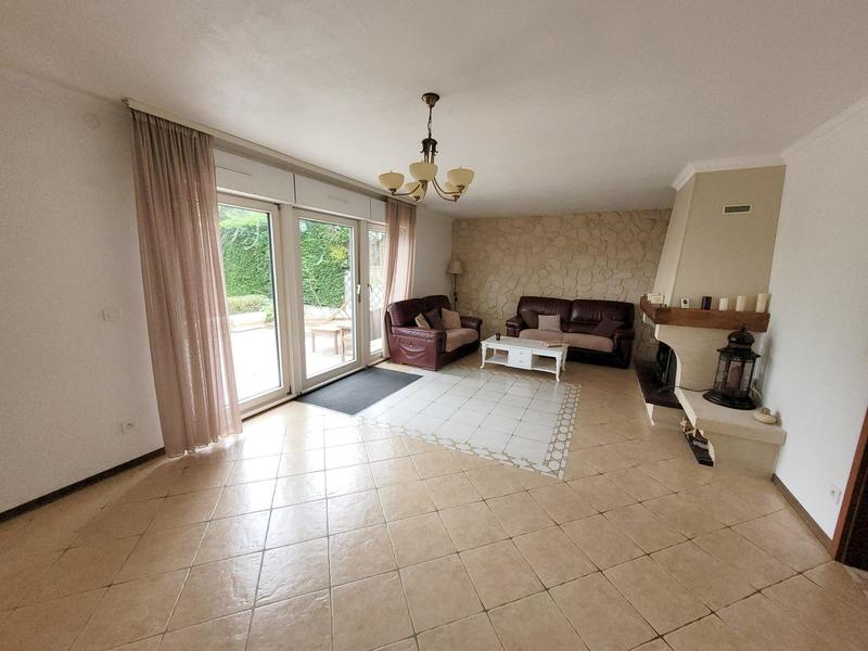 Maison - 145 m² - 7 pièces