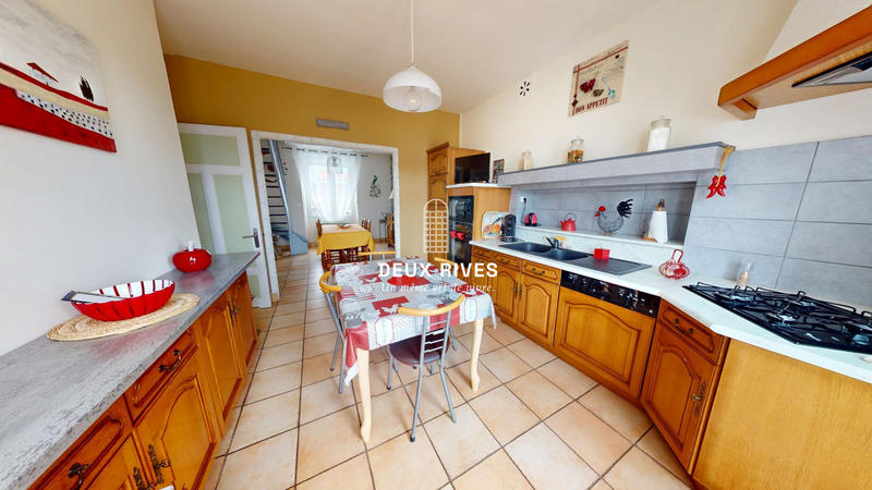 Maison - 143 m² - 6 pièces