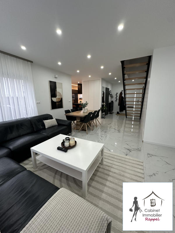 Maison - 105 m² - 4 pièces