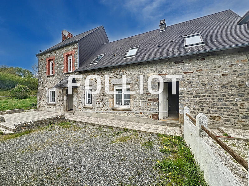 Maison - 92 m² - 6 pièces