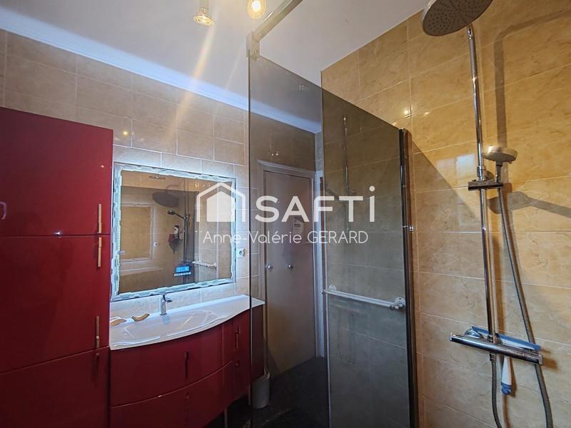 Maison - 123 m² - 7 pièces