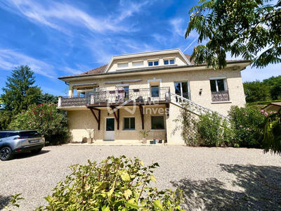 Appartement - 79 m² - 3 pièces