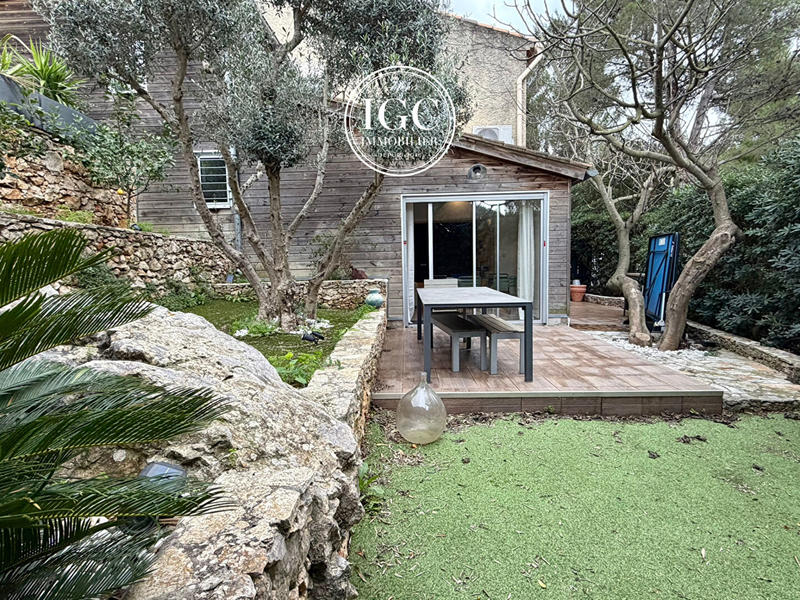 Maison - 92 m² - 4 pièces