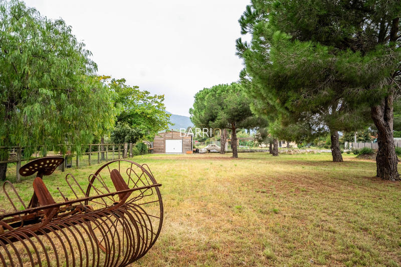 Mas - 213 m² - 4 pièces