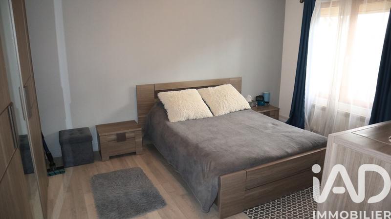 Maison - 92 m² - 5 pièces