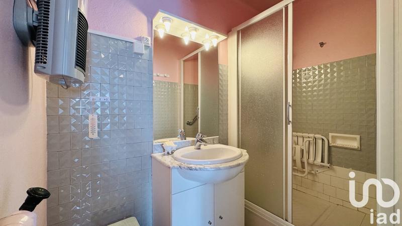 Maison - 302 m² - 12 pièces