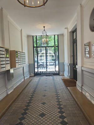 Appartement - 176 m² - 5 pièces