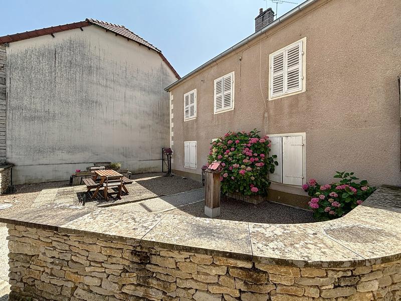 Maison ancienne - 200 m² - 6 pièces