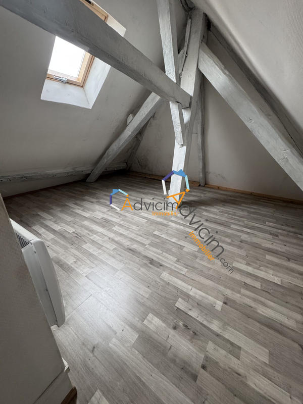 Maison - 85 m² - 5 pièces