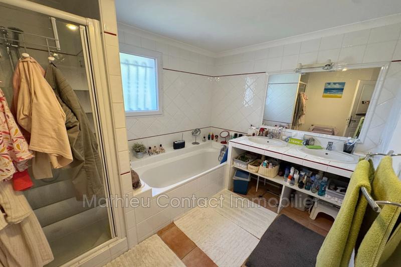 Villa - 134 m² - 6 pièces